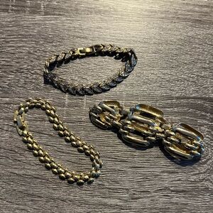 🌺5/$15🌺 Gold Tone Bracelet Bundle Set of 3 Preloved